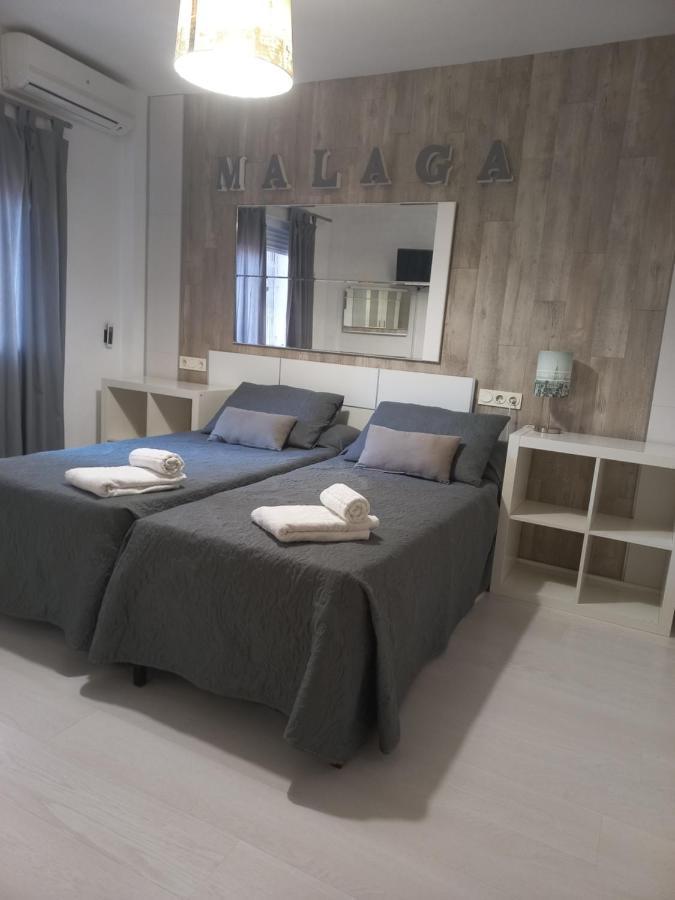 Apartamento E&R Malaga Centro- Parking Gratis المظهر الخارجي الصورة