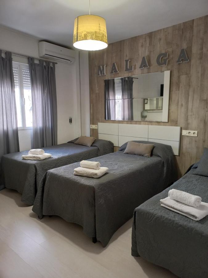 Apartamento E&R Malaga Centro- Parking Gratis المظهر الخارجي الصورة