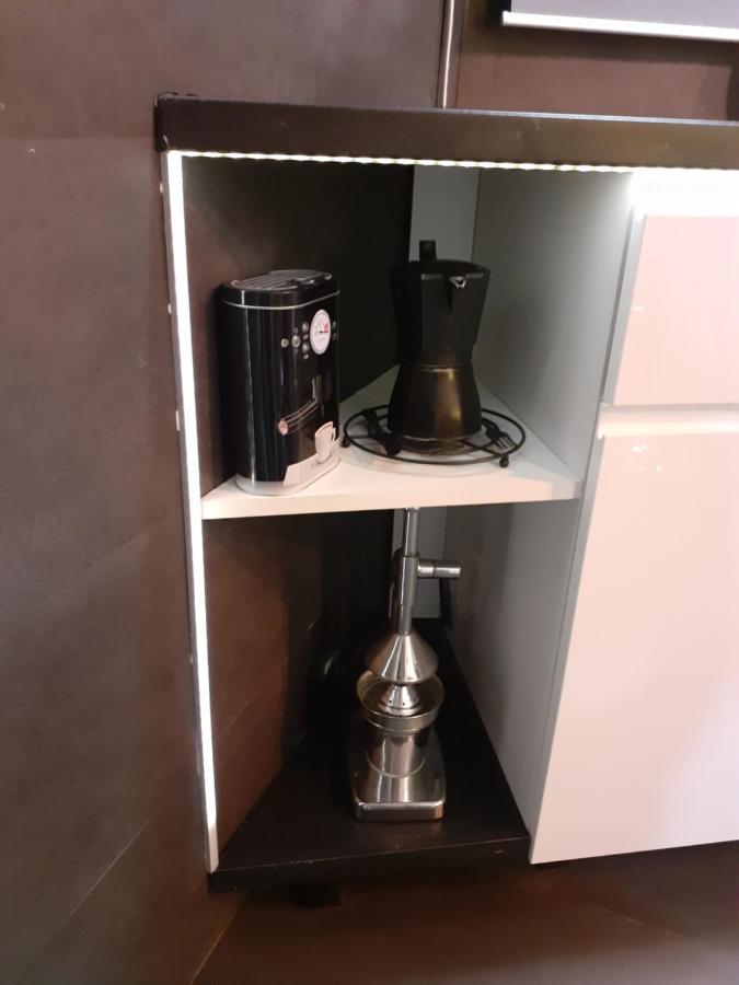 Apartamento E&R Malaga Centro- Parking Gratis المظهر الخارجي الصورة
