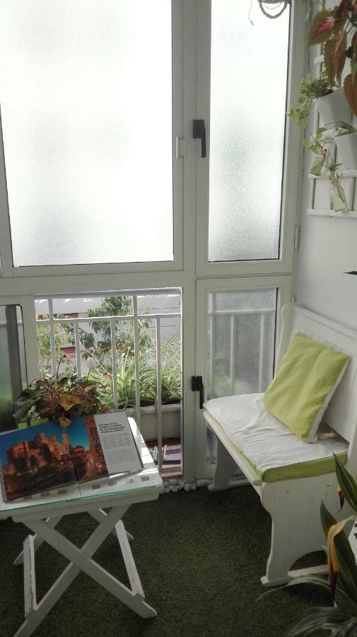 Apartamento E&R Malaga Centro- Parking Gratis المظهر الخارجي الصورة