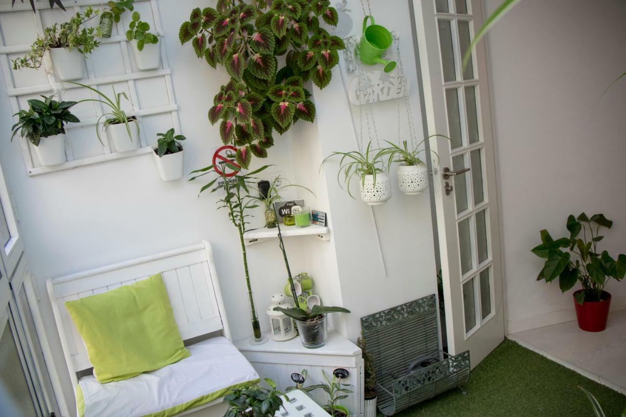 Apartamento E&R Malaga Centro- Parking Gratis المظهر الخارجي الصورة