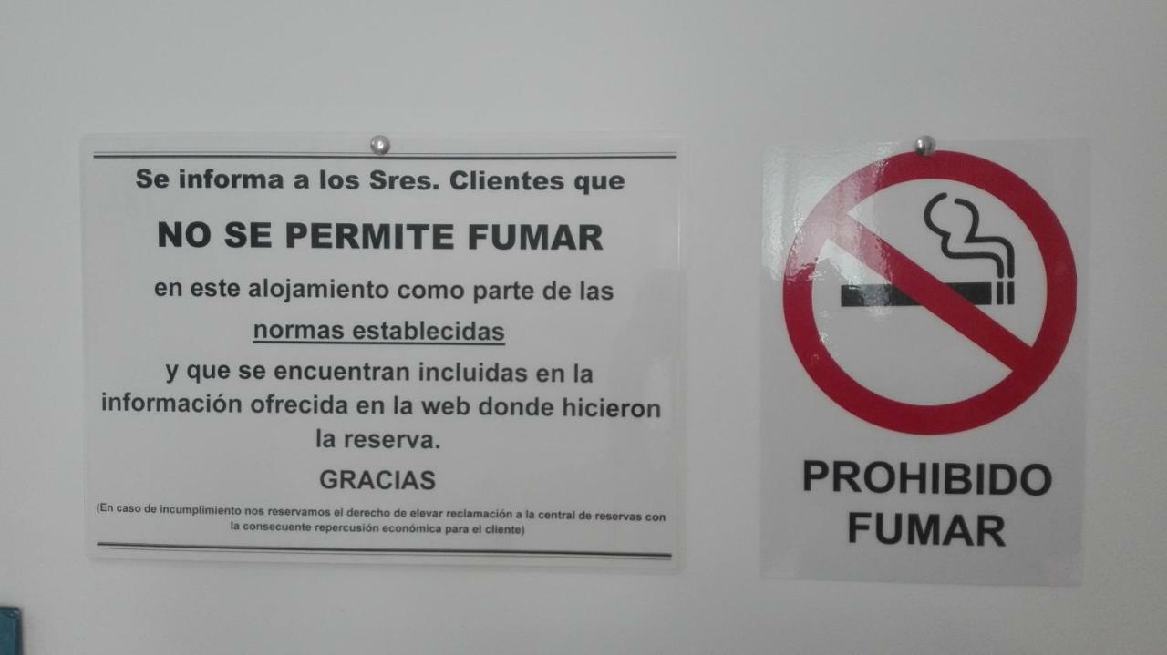 Apartamento E&R Malaga Centro- Parking Gratis المظهر الخارجي الصورة